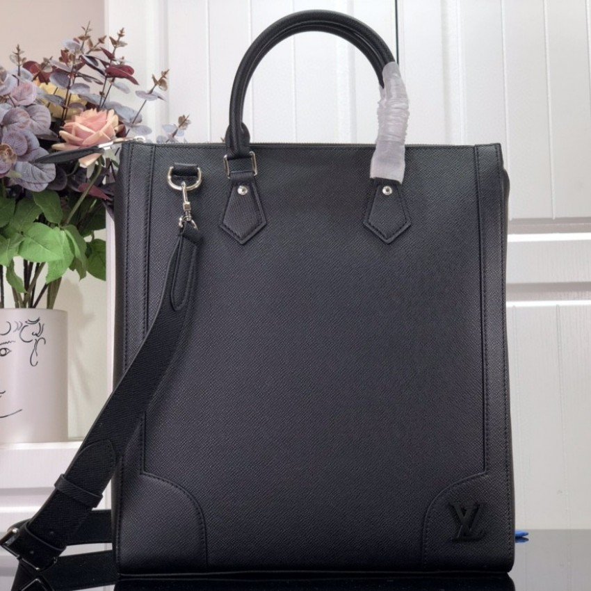 LV VERTICAL TOTE M30811