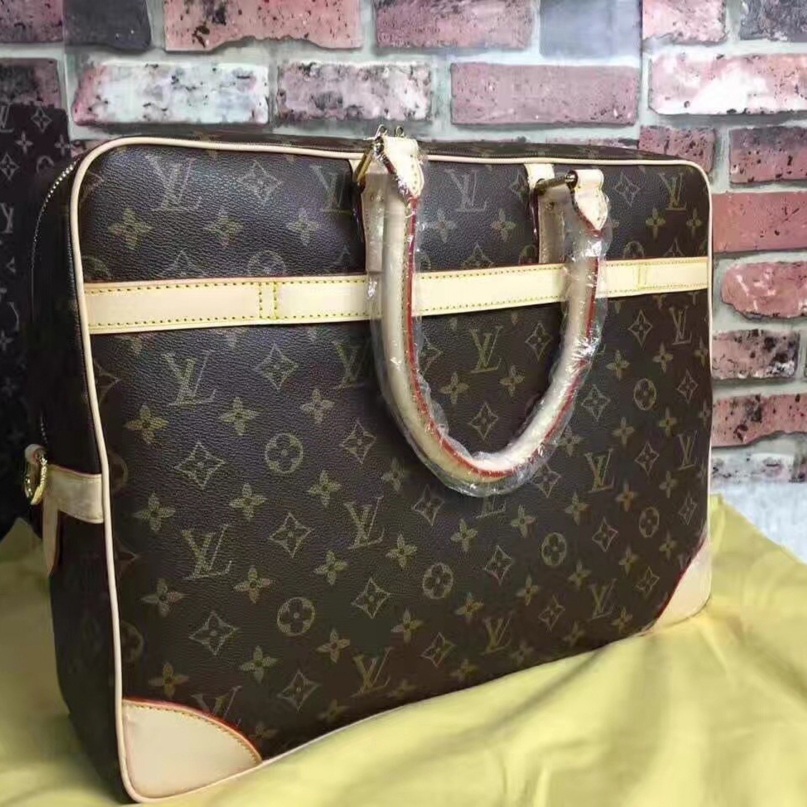 LV handbag M40223