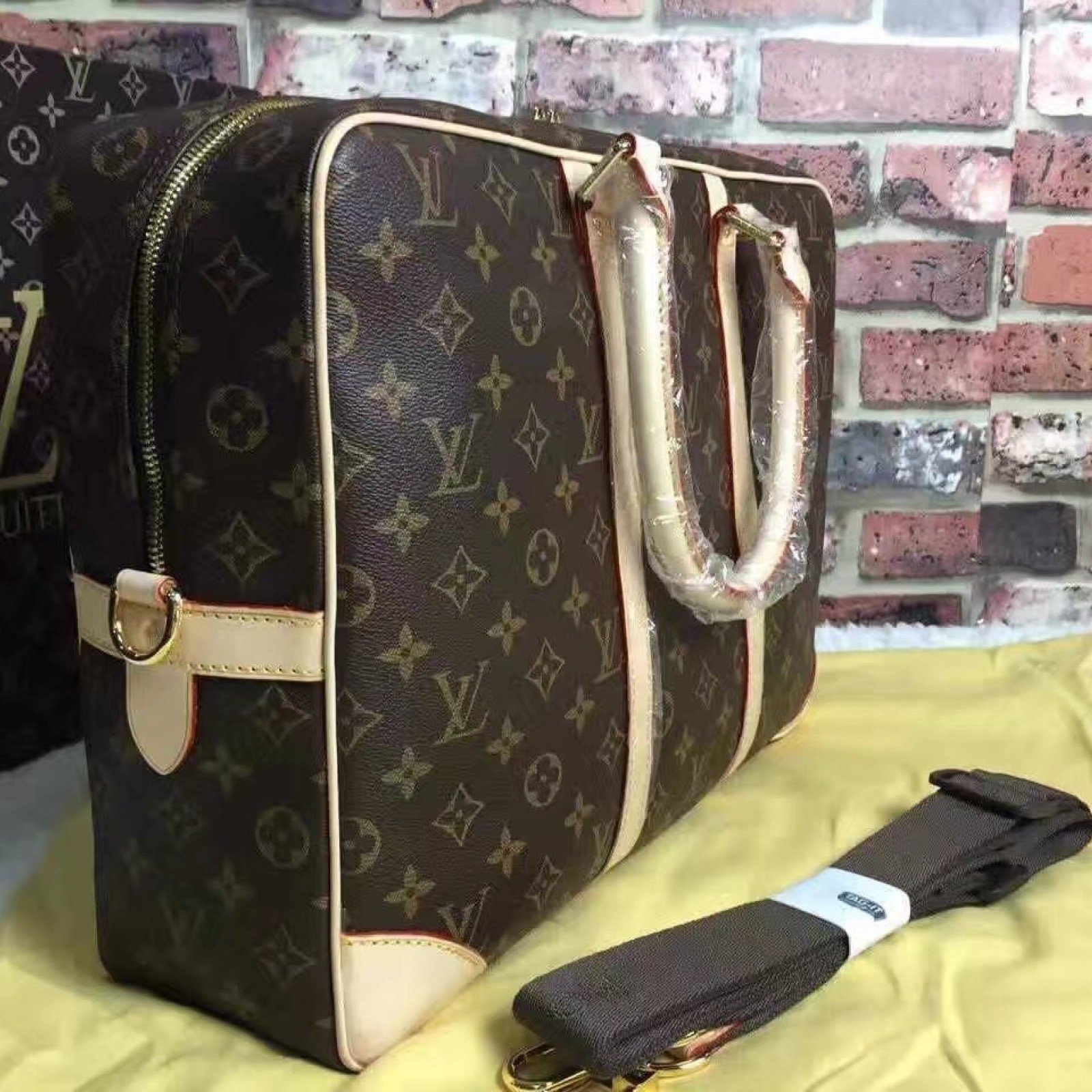 LV handbag M40223