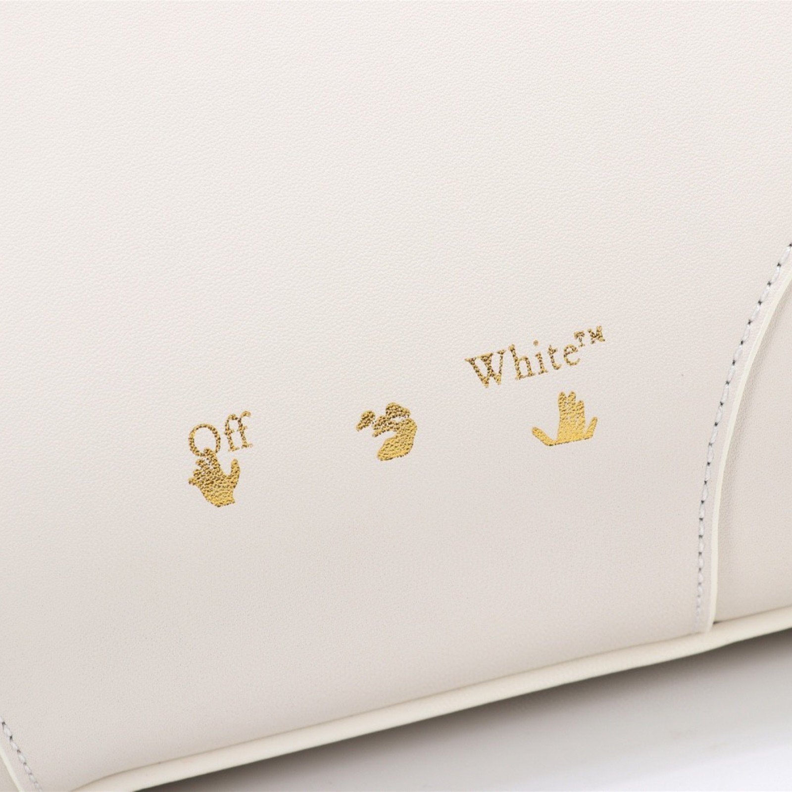 OF.F #8886    36*26*13cm