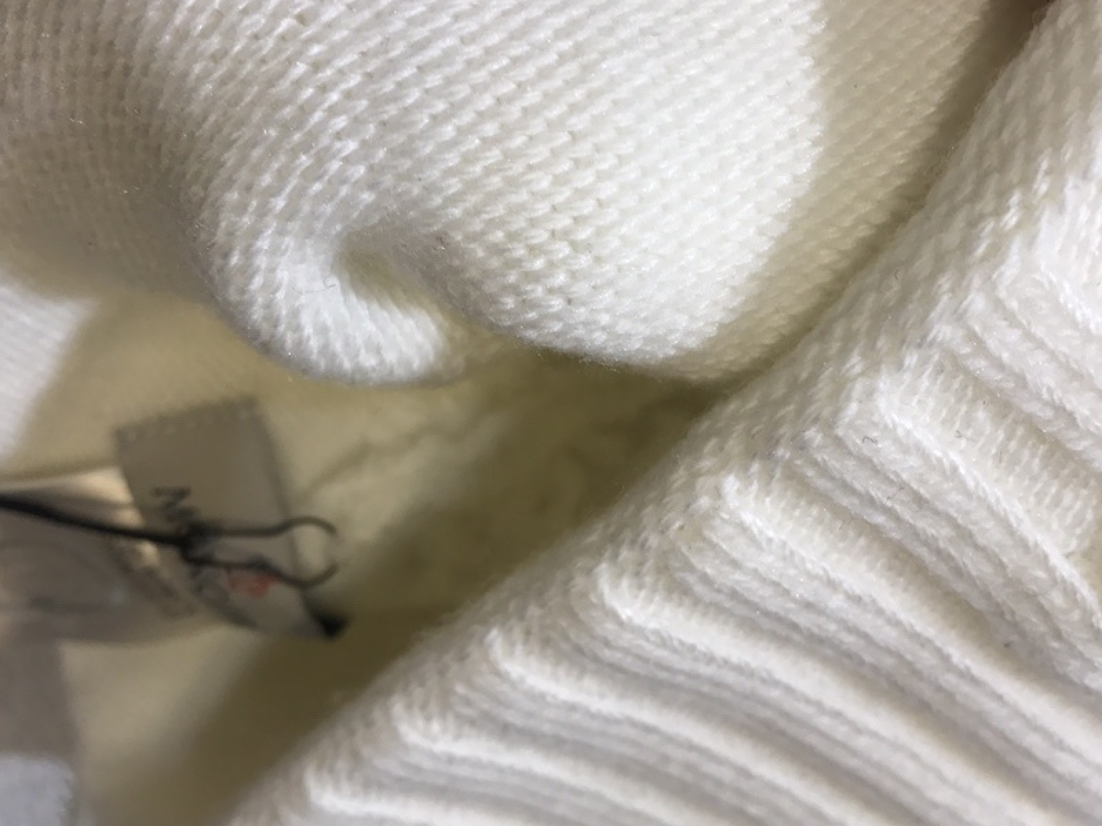 Scarves&Beanies with Pom Pom