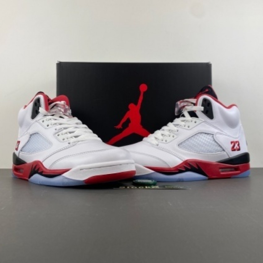 Air Jordan 5 'Fire Red Black Tongue' (HQ7978-101)