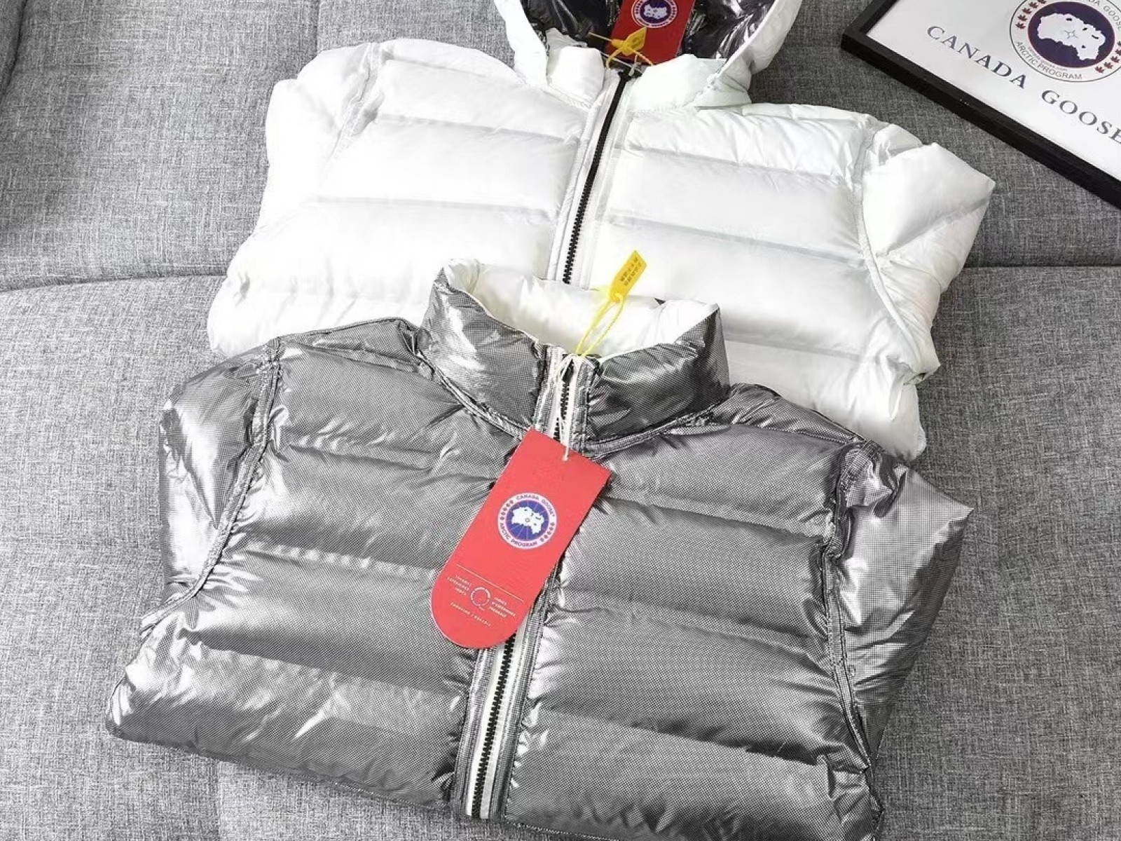 CG126 Mens Canada Goose COAT (COTTON Coat)