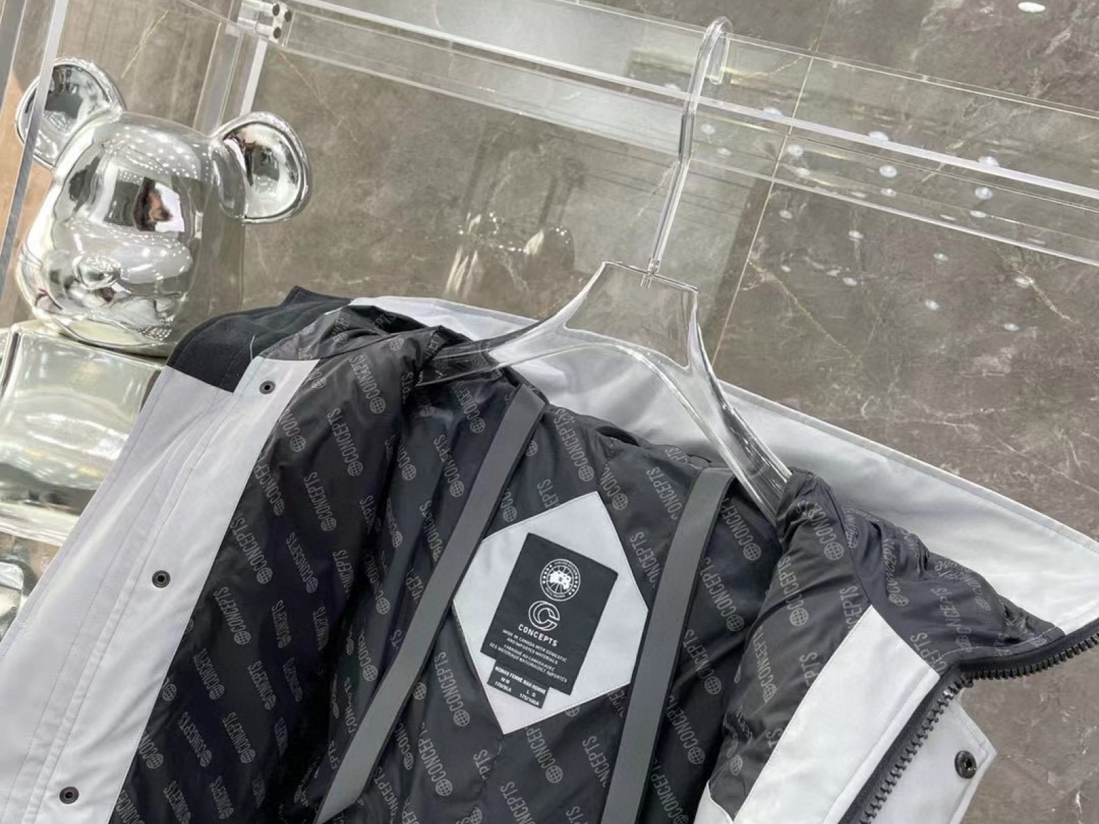 CN181 Mens Canada Goose COAT Mens Canada Gooses WoMens Canada Gooses Same Style Down Jacket