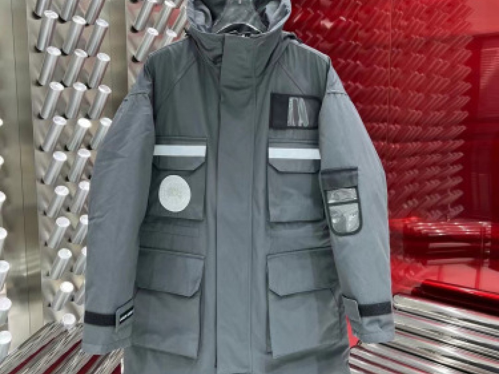 CN29 Mens Canada Goose Bestselling down jackets CN166 Mens Canada Goose COAT  E17