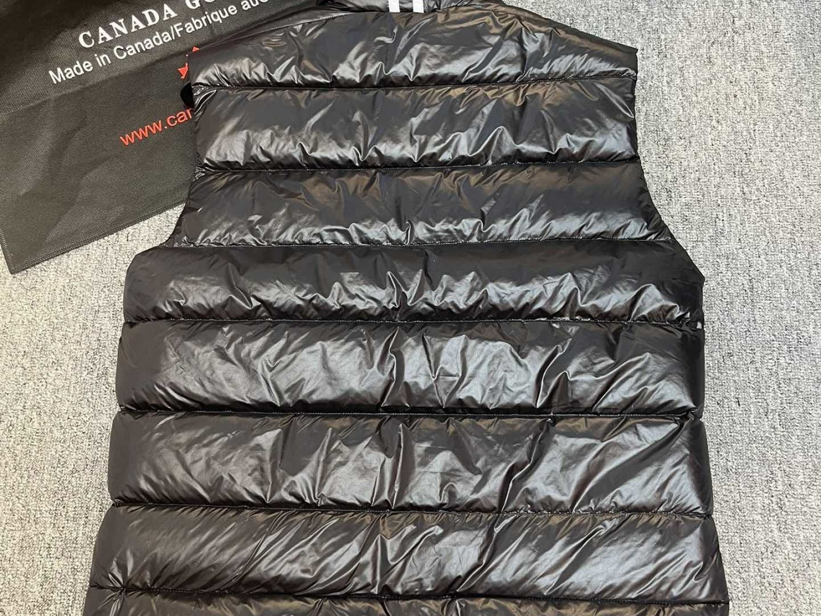 CN143 Mens Canada Goose CROFTON  Lightweight Down Vest