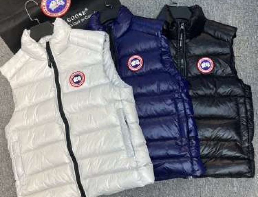 CN143 Men's Canada Goose CROFTON  Lightweight Down Vest