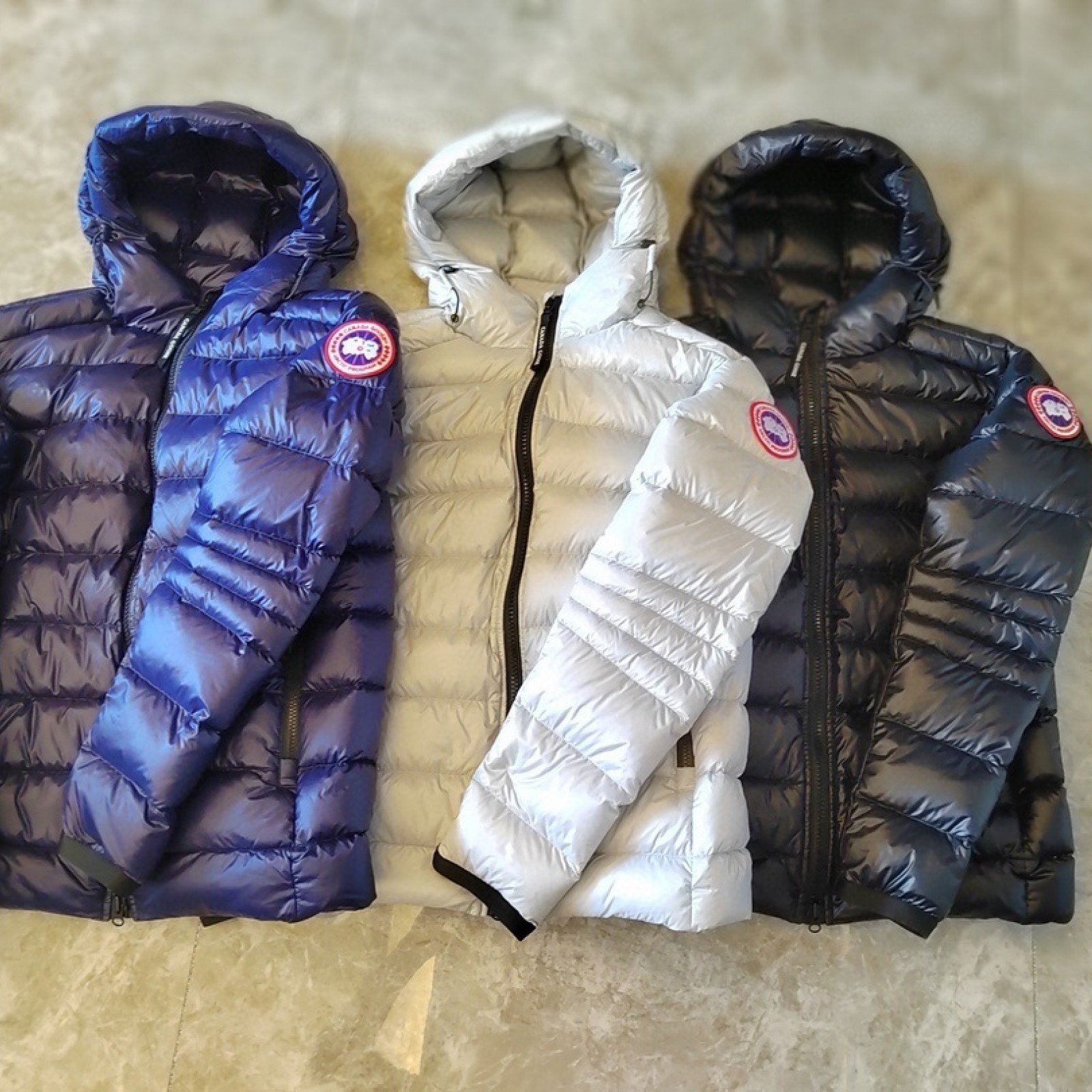 CN08 WOMens Canada Goose/Mens Canada Goose Style Classic Mens Canada Gooses WoMens Canada Gooses Same Style Down Jacket