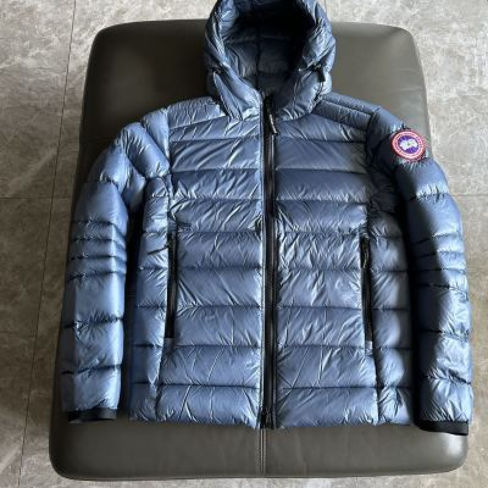 CN08 WOMens Canada Goose/Mens Canada Goose Style Classic Mens Canada Gooses WoMens Canada Gooses Same Style Down Jacket