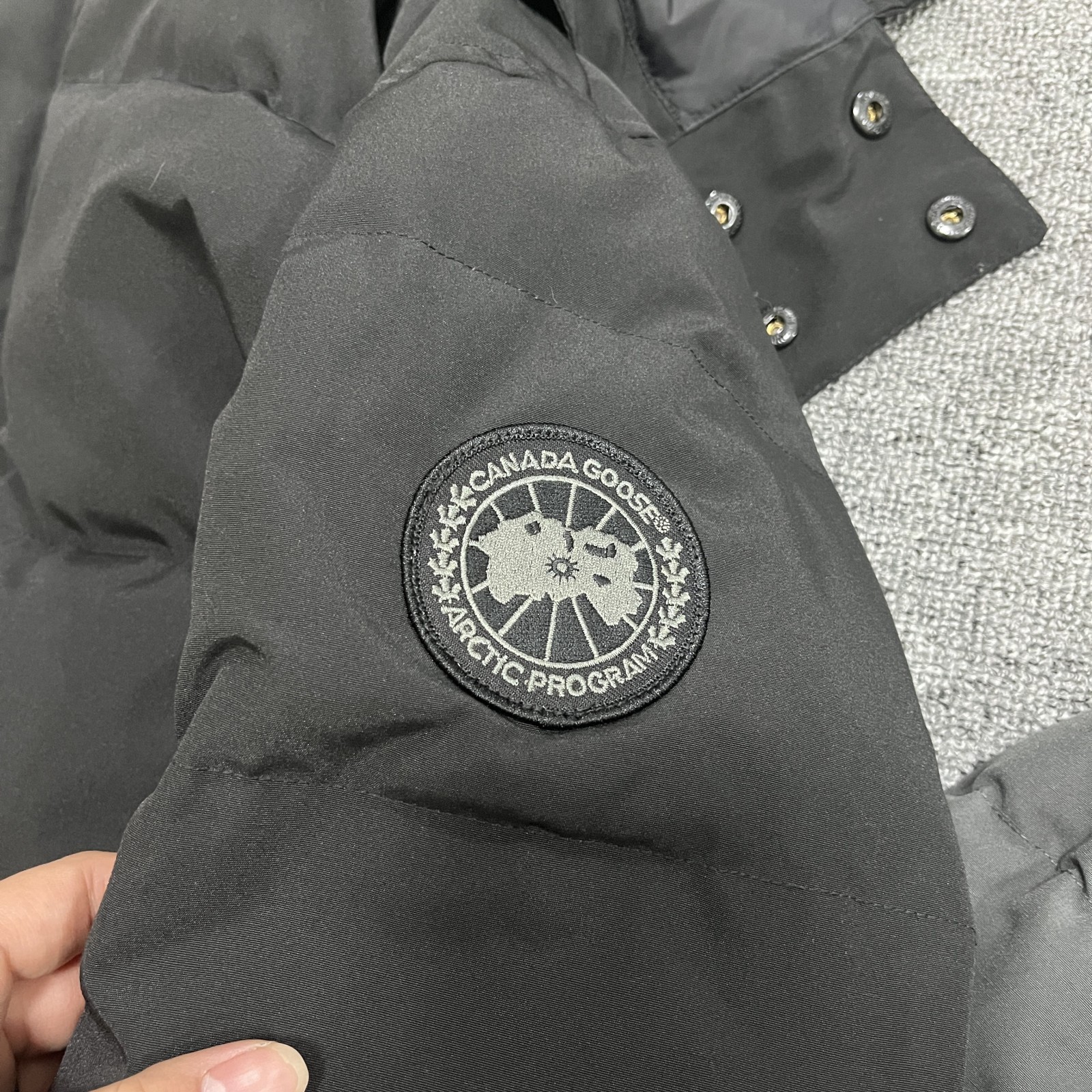 CN129 Mens Canada Goose VEST New Down Jacket