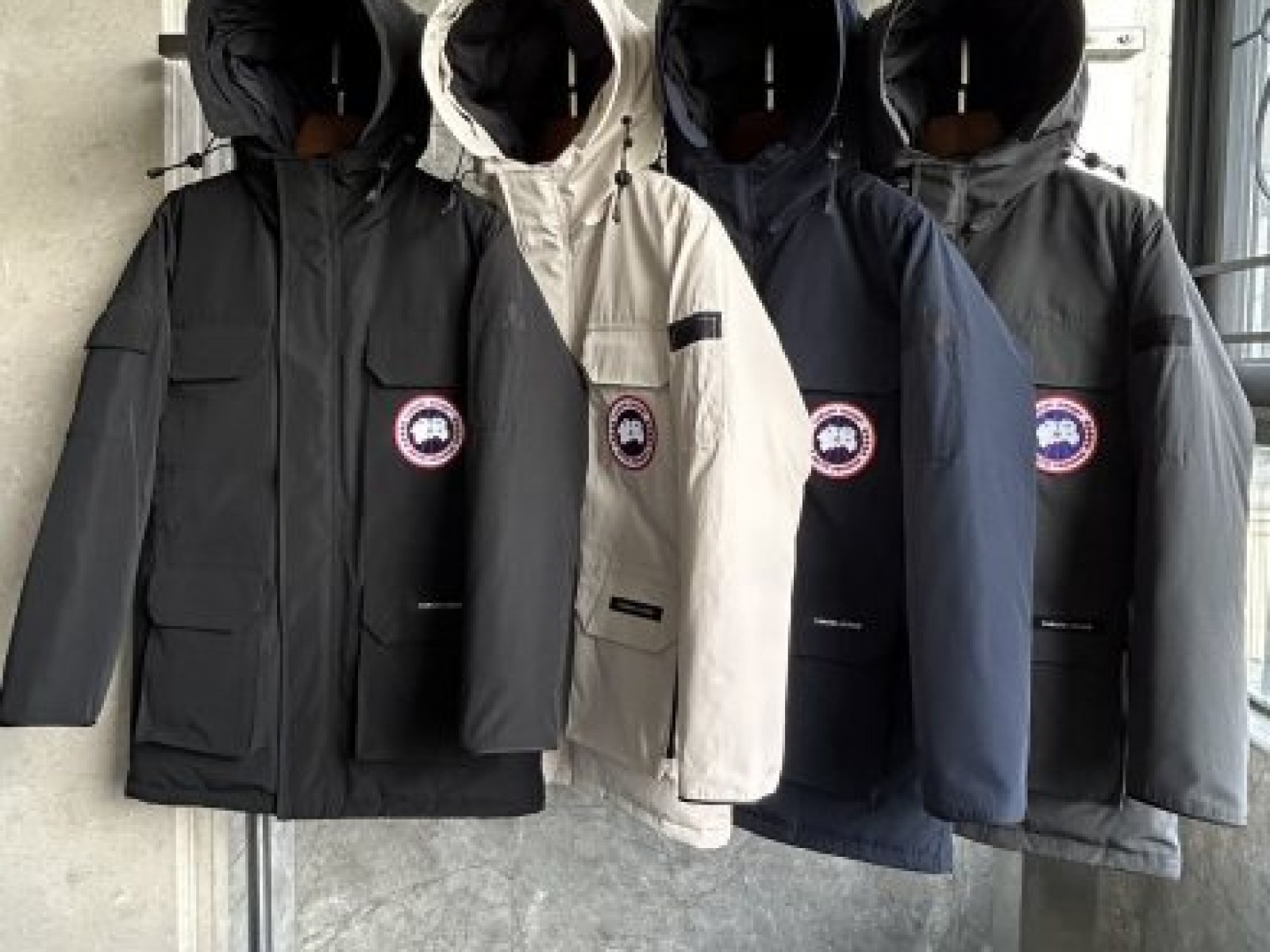 CN156 Mens Canada Goose COAT  Mens Canada Gooses Down Jacket