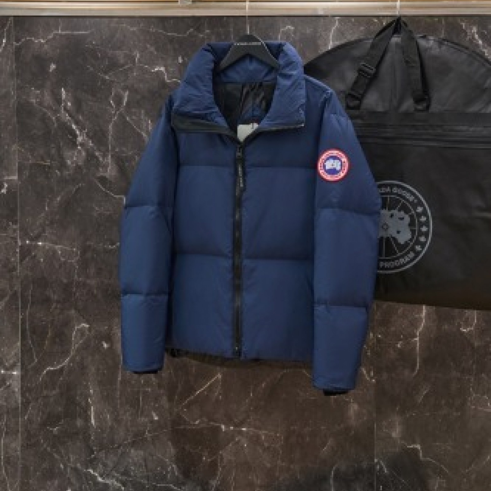 CN157 MENS Down Coat