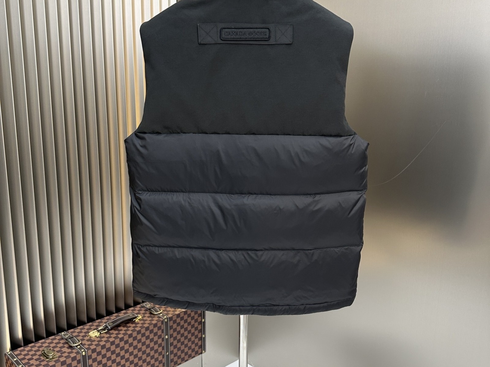 CN127 Mens Canada Goose COAT Mens Canada Gooses Hooded Down Coat