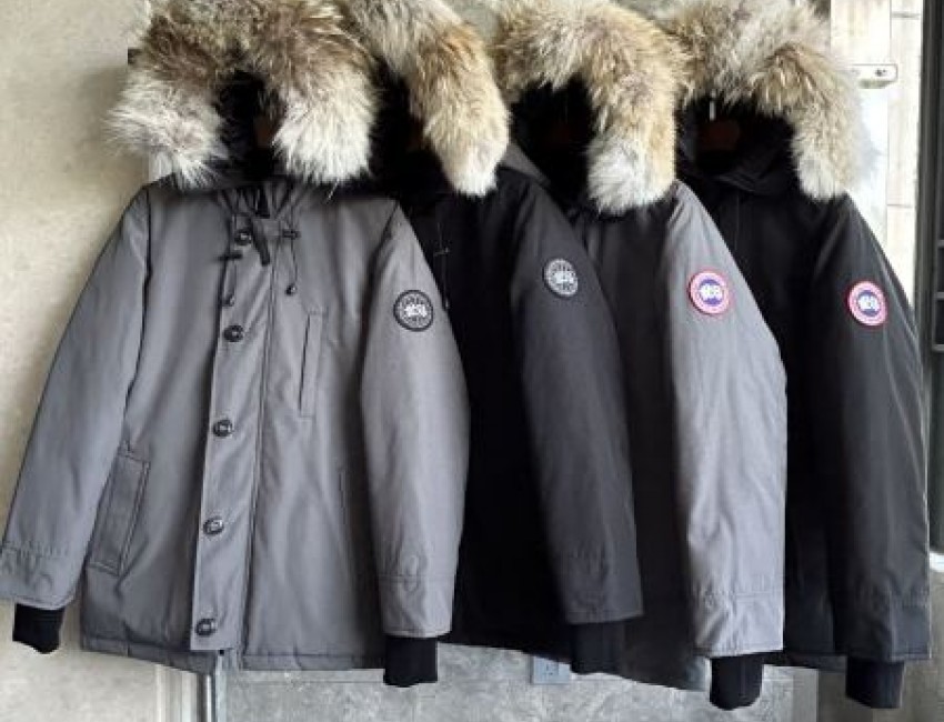 CN145 Men's Canada Goose Men's Canada Goose's Classic Men's Canada Goose's WoMen's Canada Goose's Hooded Down Jacket