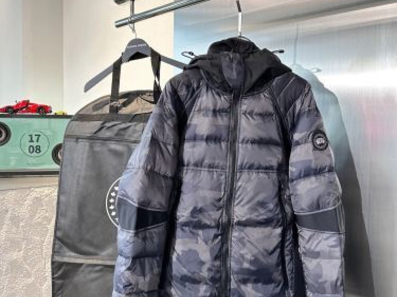 CN146 Mens Canada Goose Black Label Collection Chart CN29