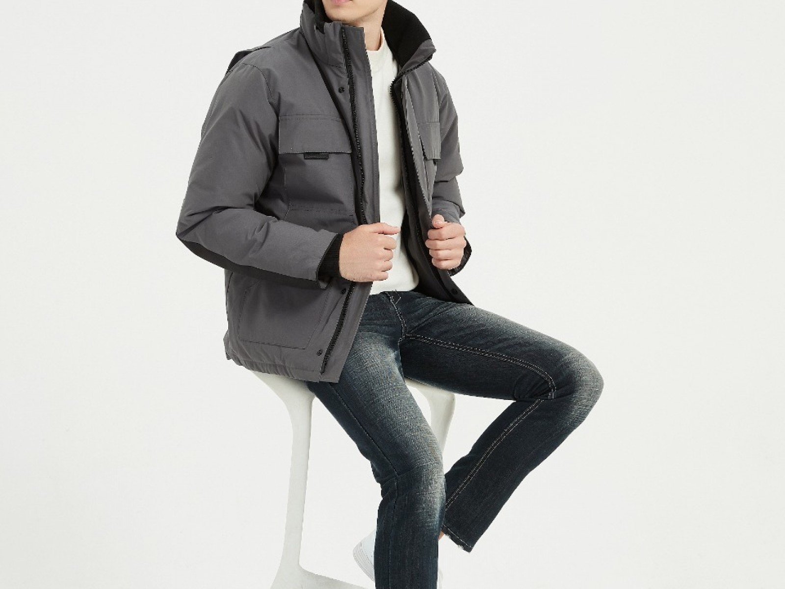 CN173 MENS Down Coat