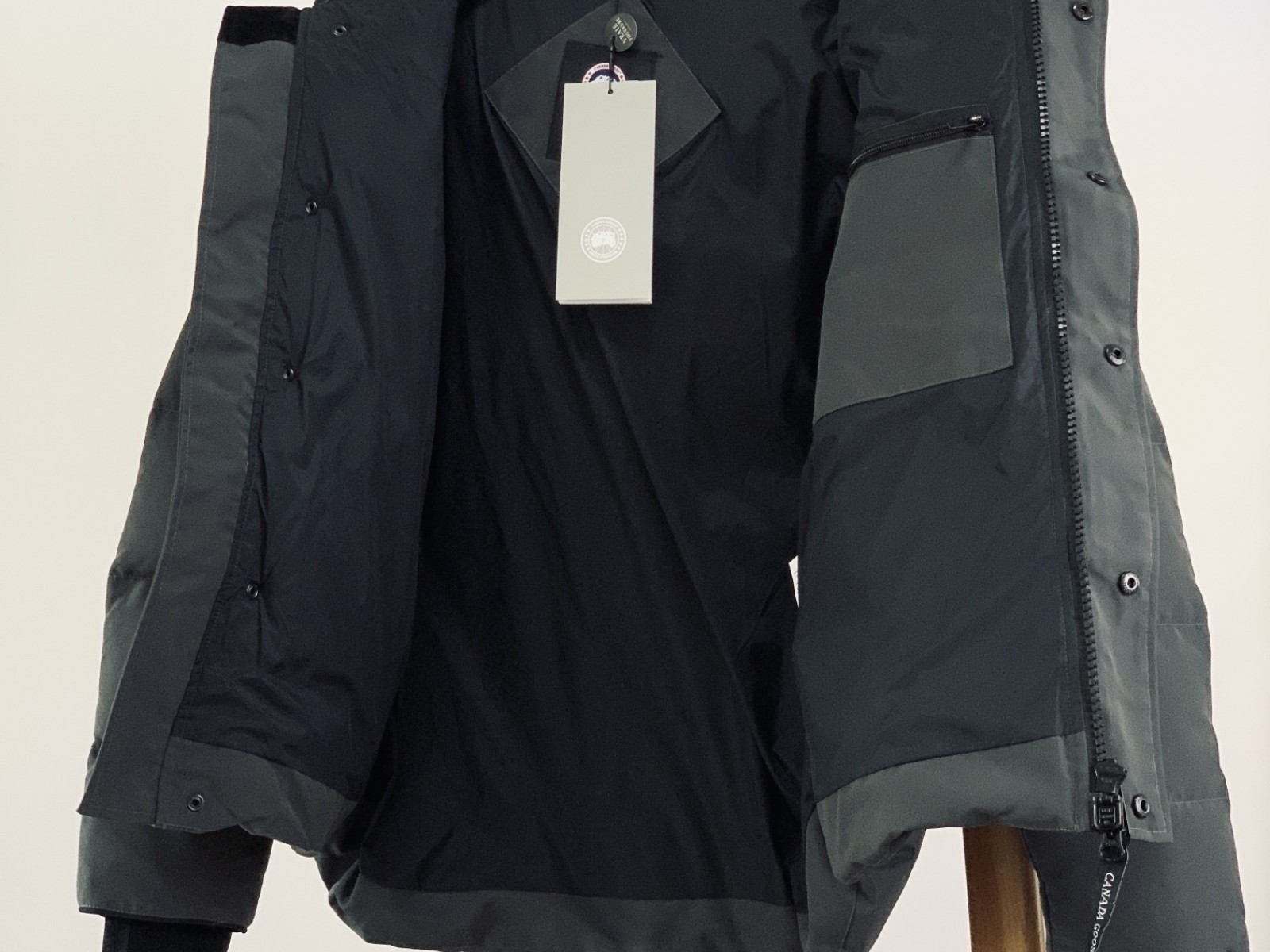 CN180 Mens Canada Goose COAT Mens Canada Gooses Down Jacket