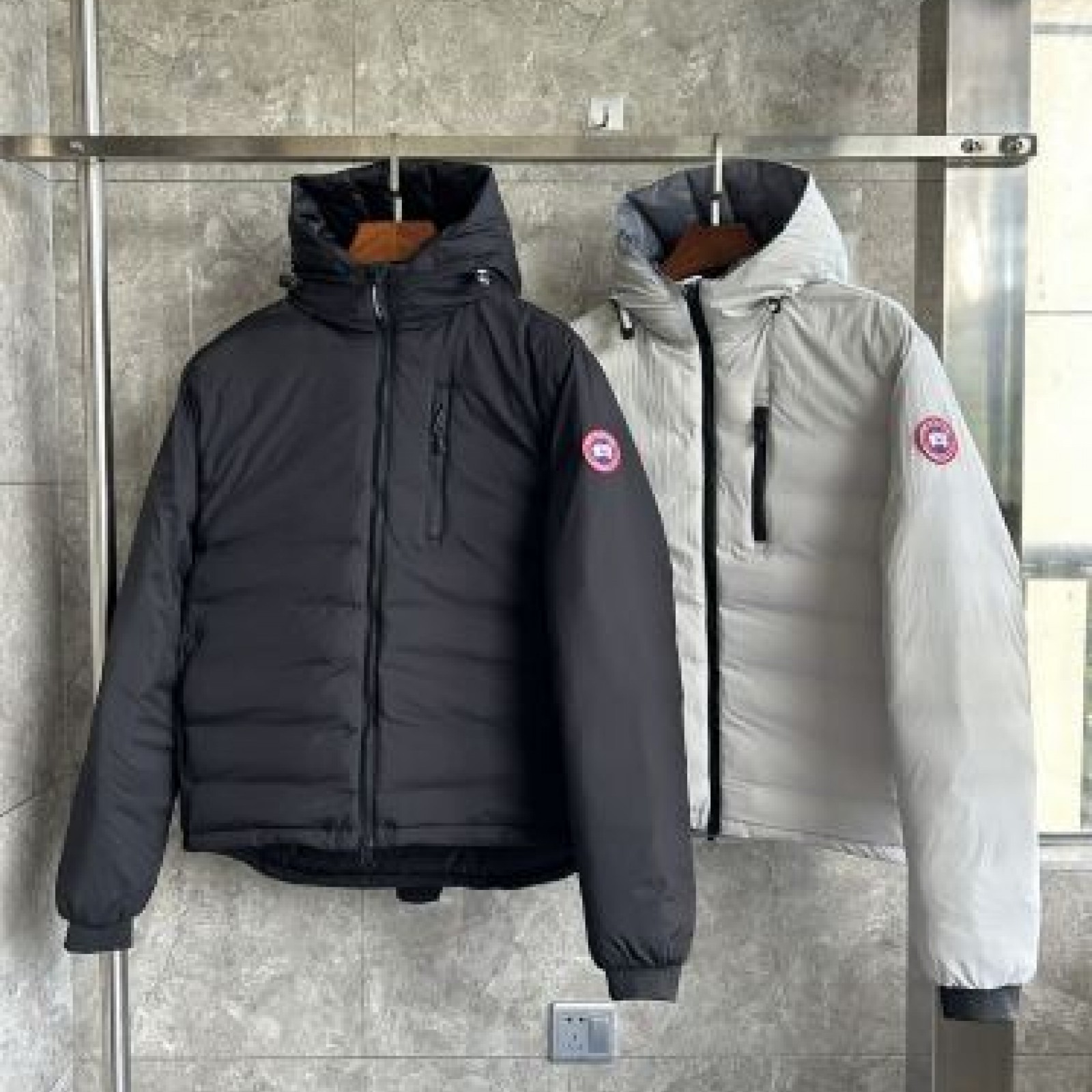 CN163 Mens Canada Goose COAT Mens Canada Gooses WoMens Canada Gooses Same Style Down Jacket