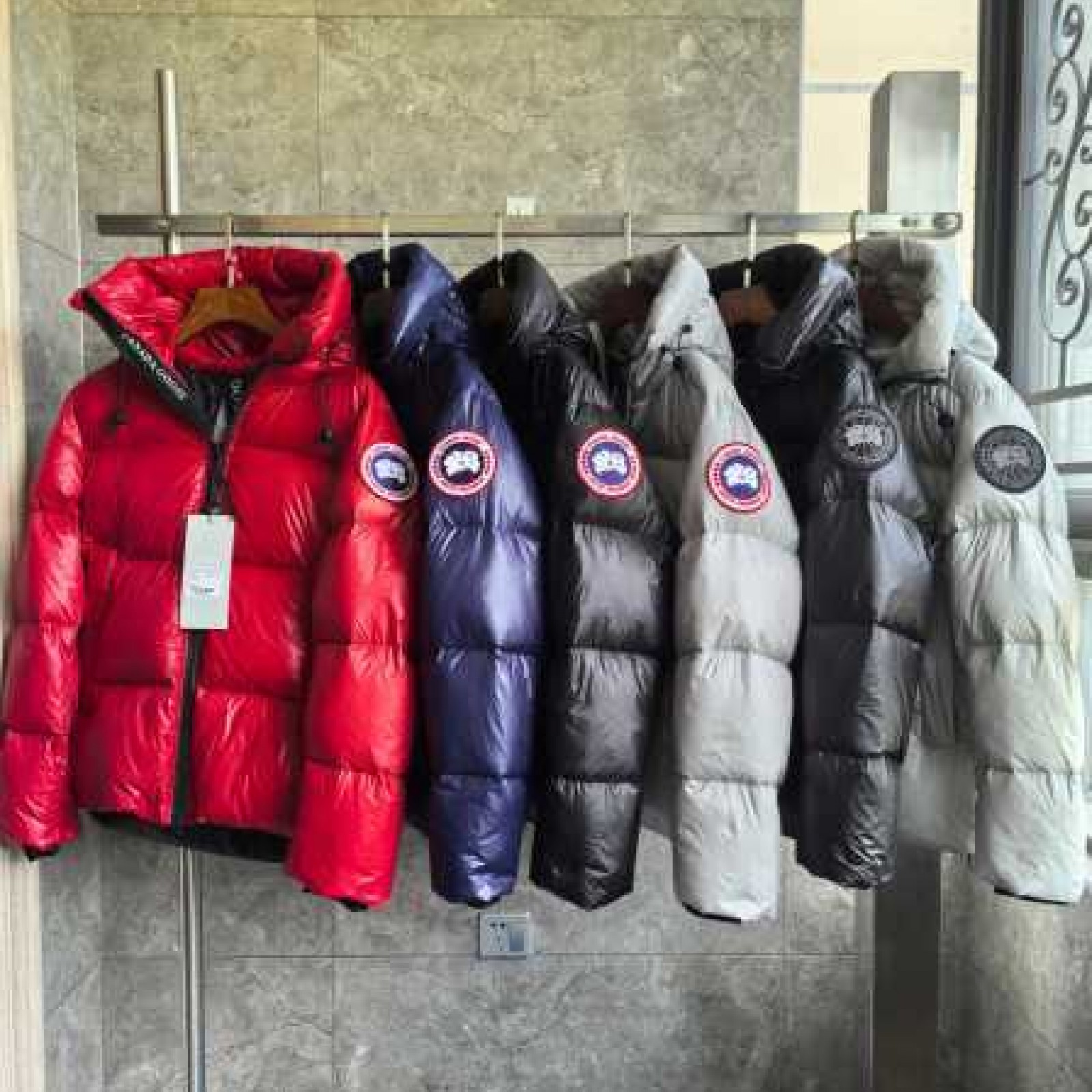 CN200 Mens Canada Goose COAT 17 Versions with Fur Collar