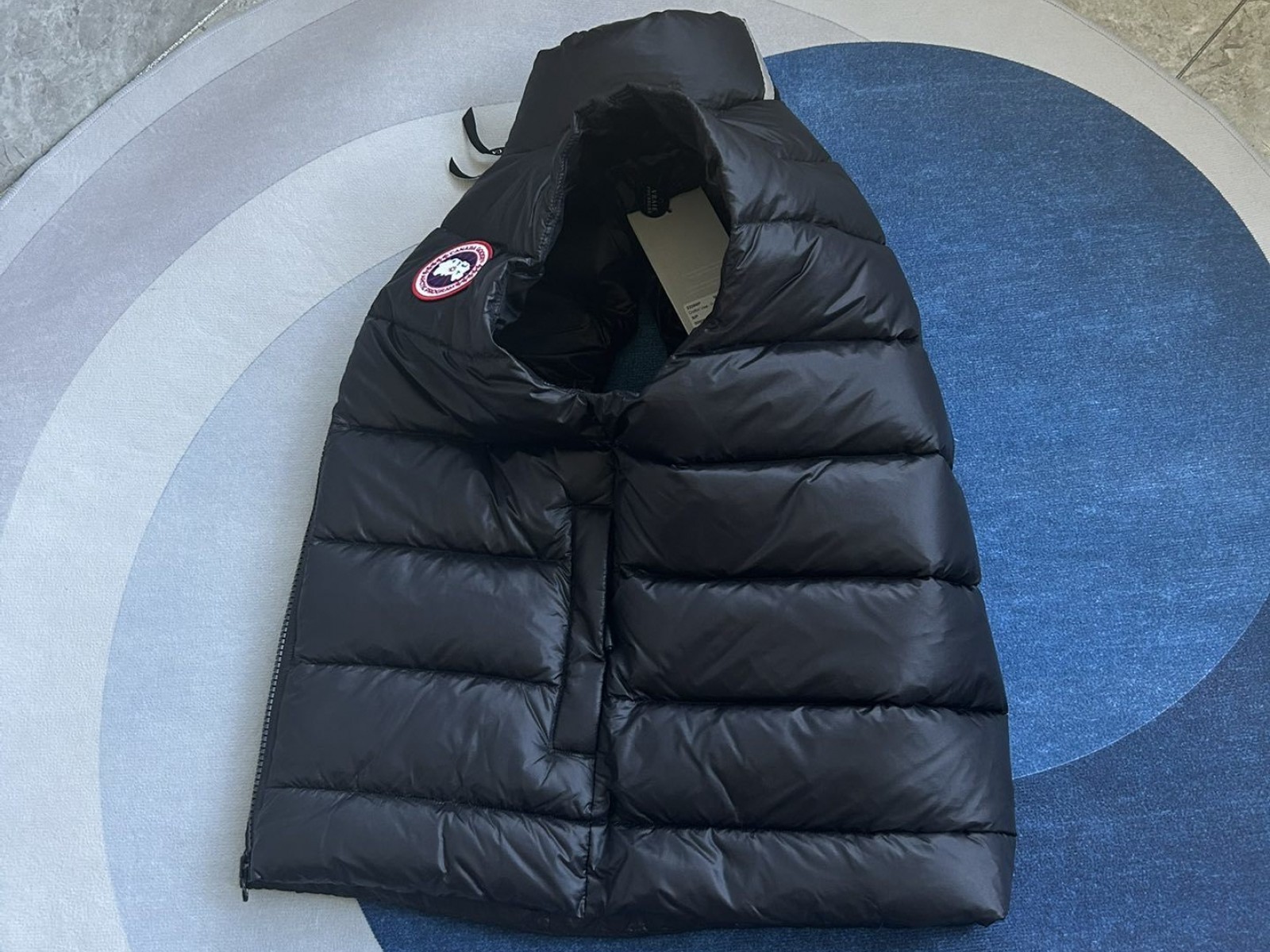 CN190 Mens Canada Goose COAT VEST  Bestselling Down Vest