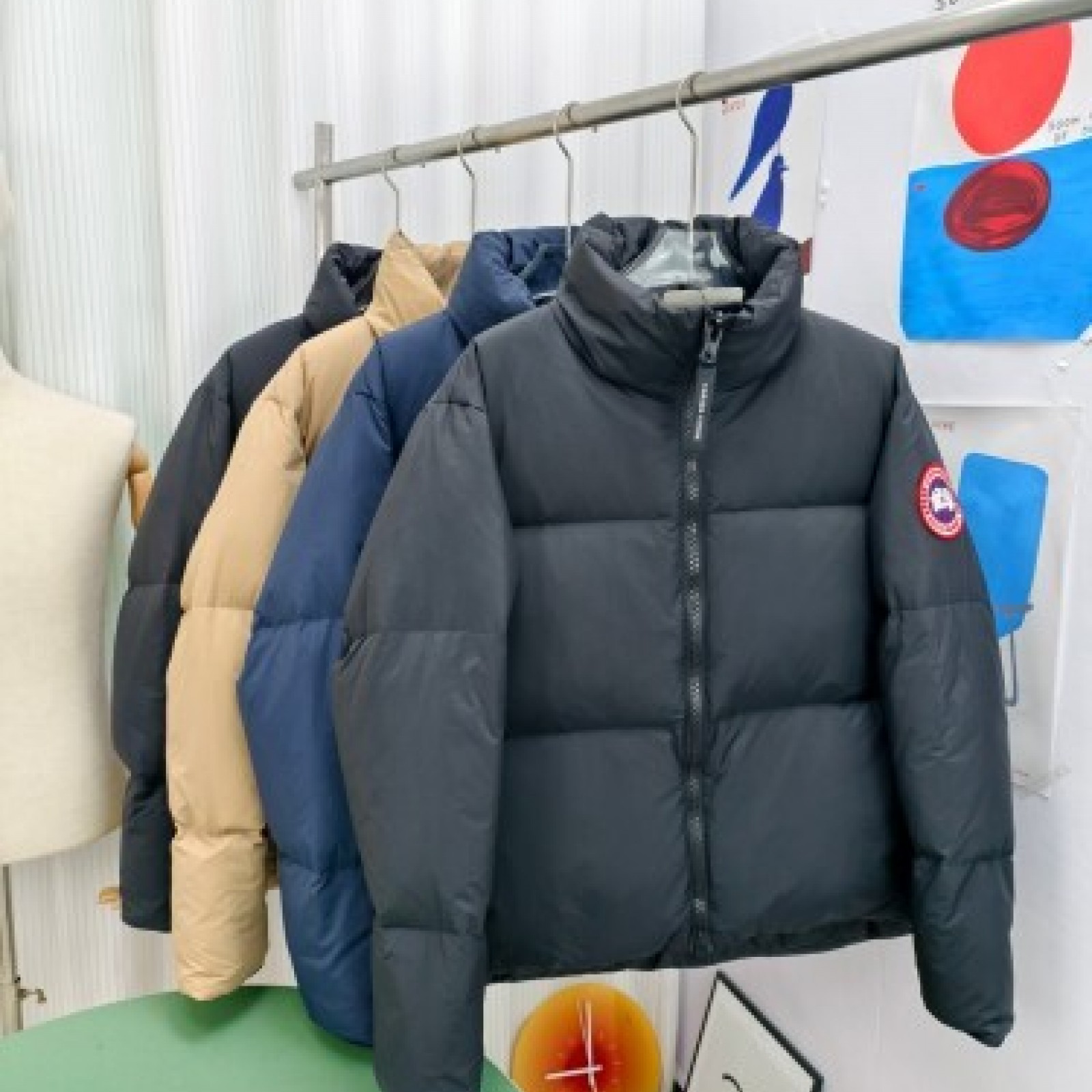 CN109 Mens Canada Goose/WOMens Canada Goose Mens Canada Gooses WoMens Canada Gooses Same Style Down Jacket