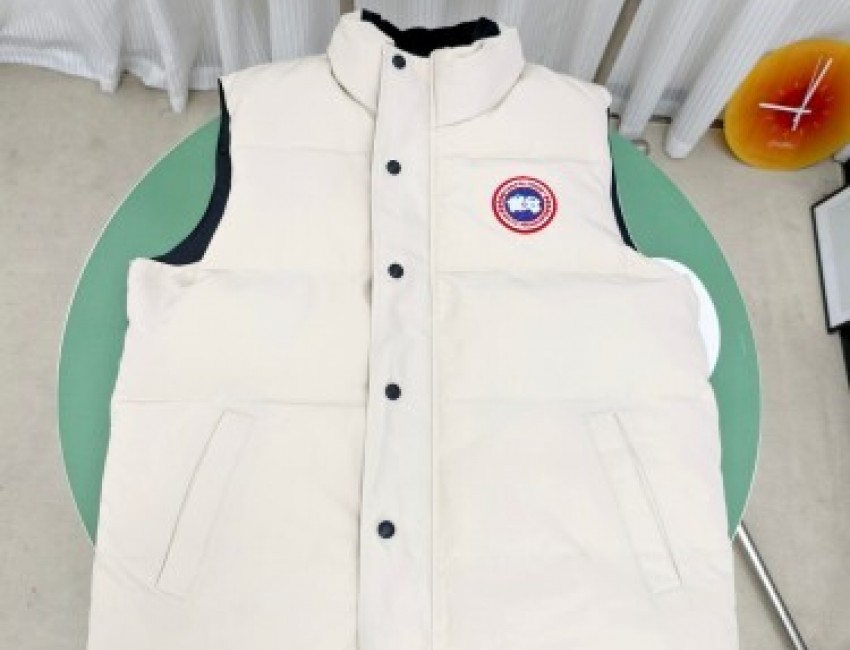 CN112 Men's Canada Goose Cooperative Style Down Jacket