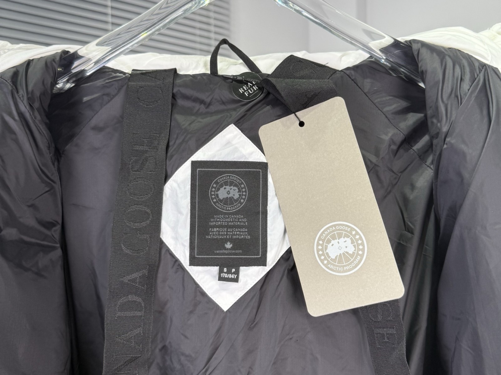 CN30 Mens Canada Goose Down Coat 2025