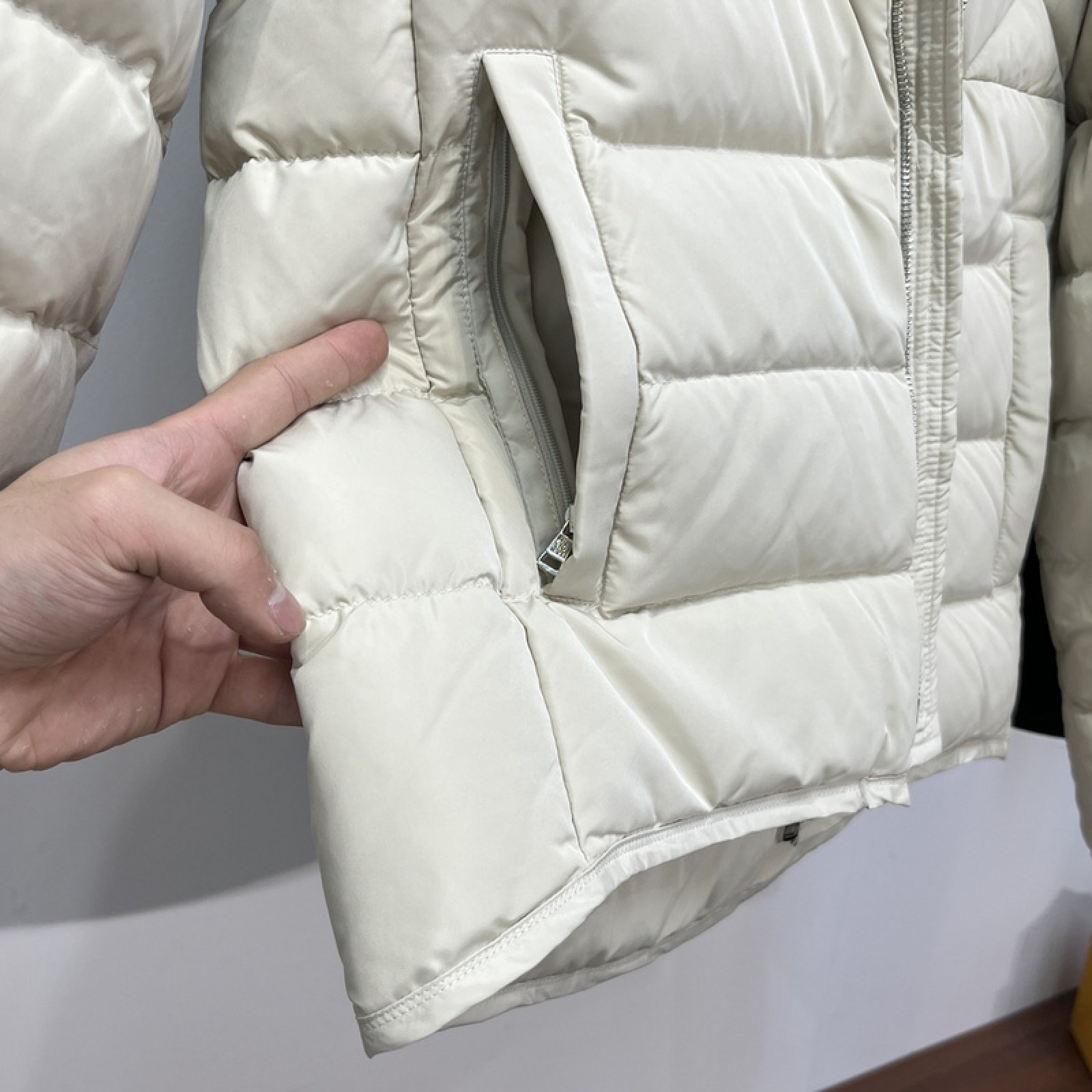 Mens Moncler Down Jacket  (26)