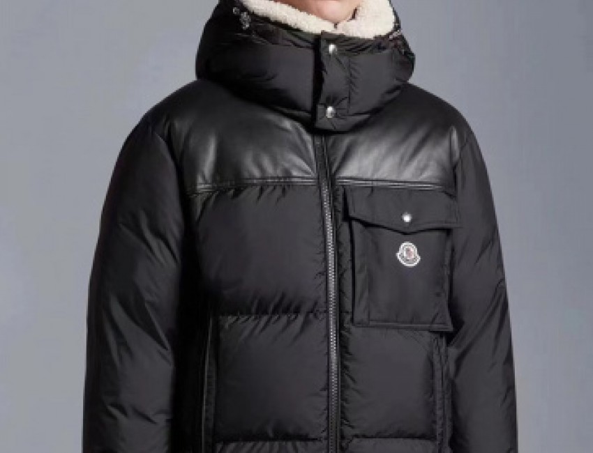Men's Moncler Down Jacket  (6)