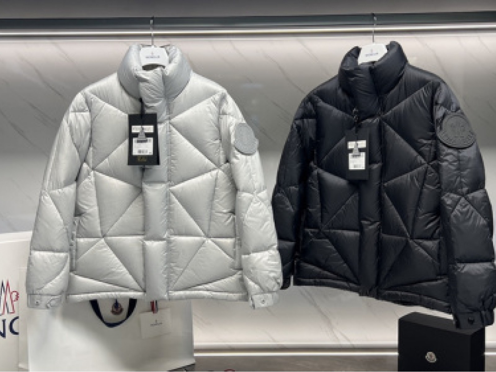 Mens Moncler Down Jacket  (7)