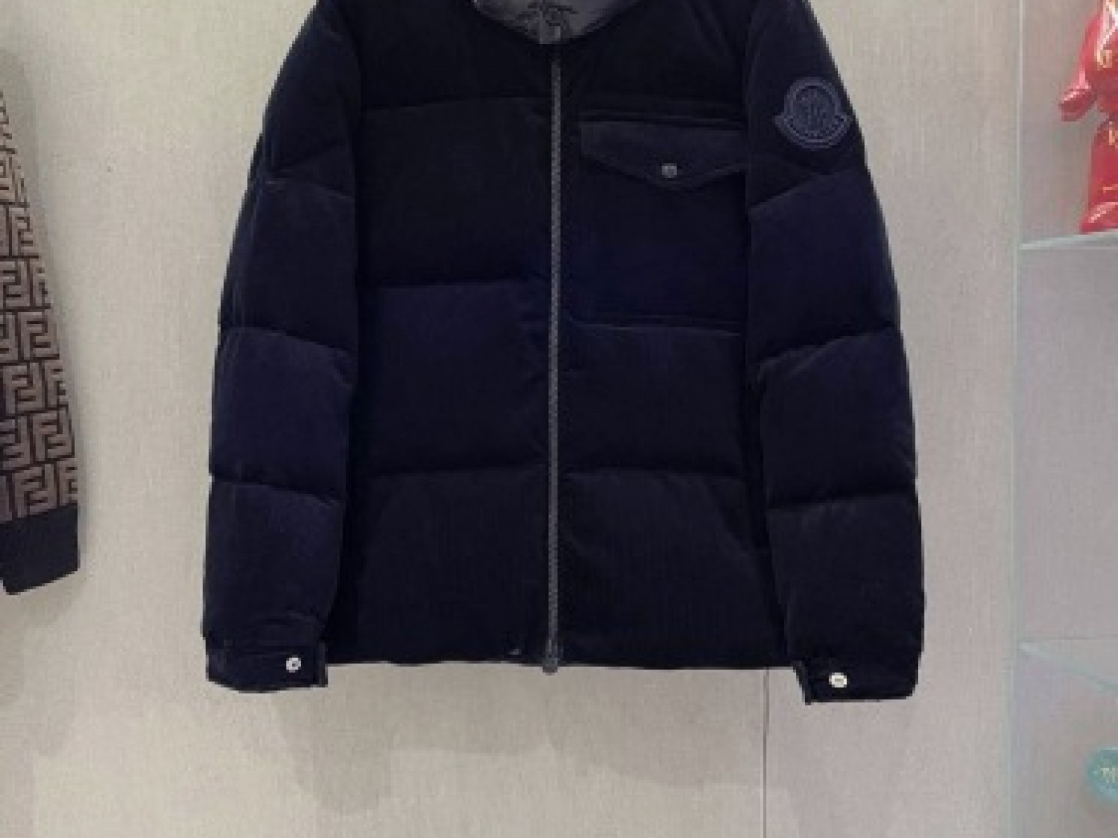 Moncler  VIGNEMALE