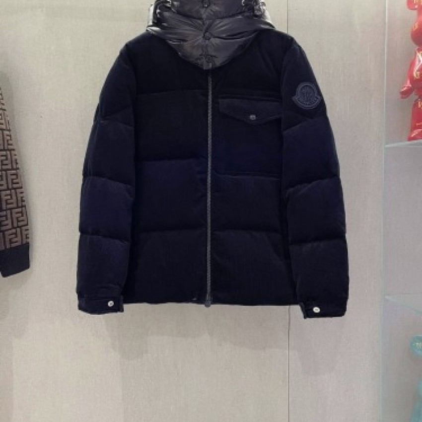 Moncler  VIGNEMALE