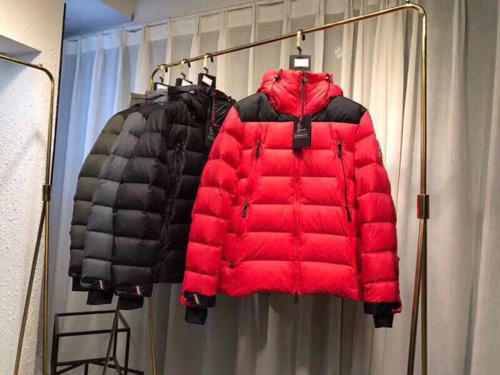 Moncler 106