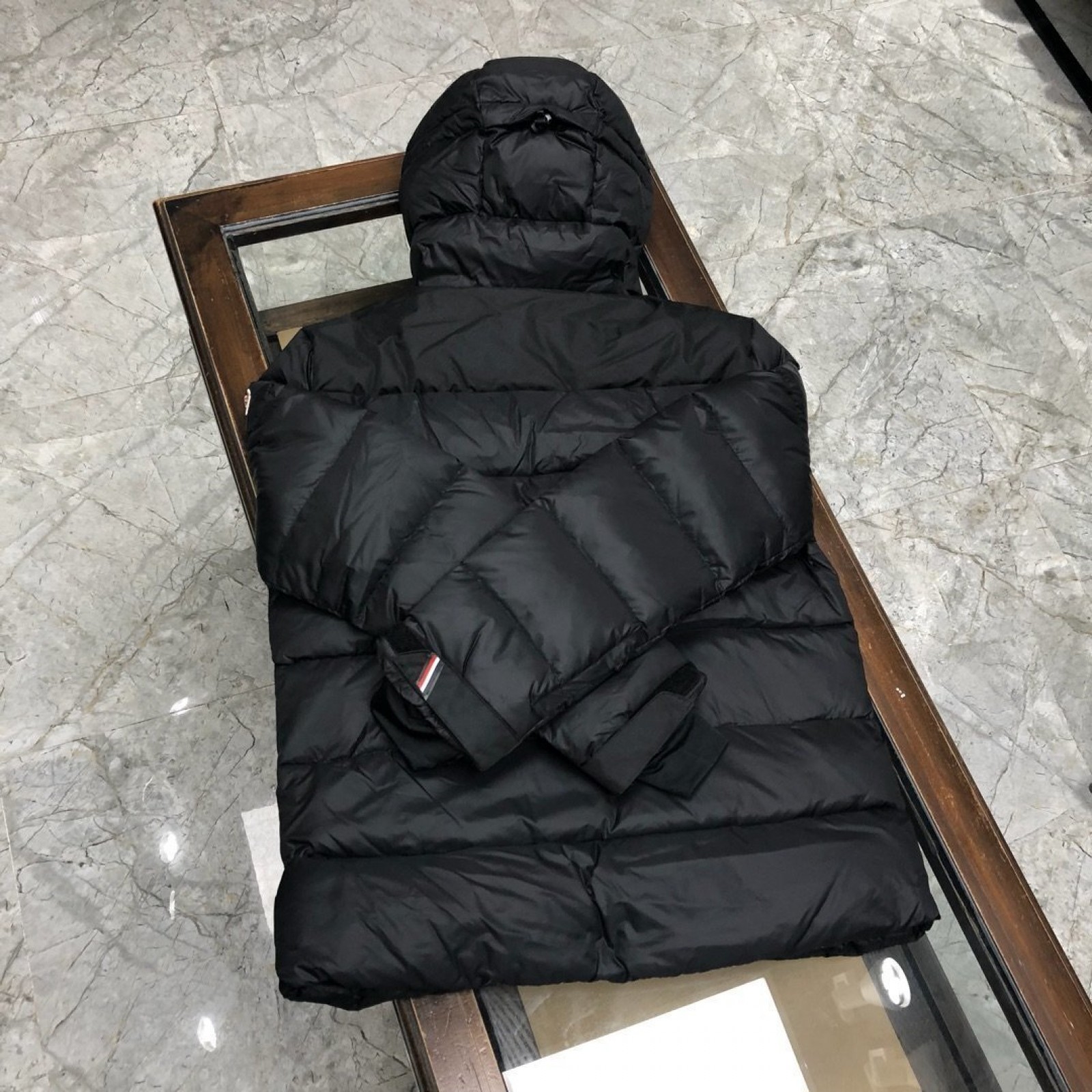 Moncler 106