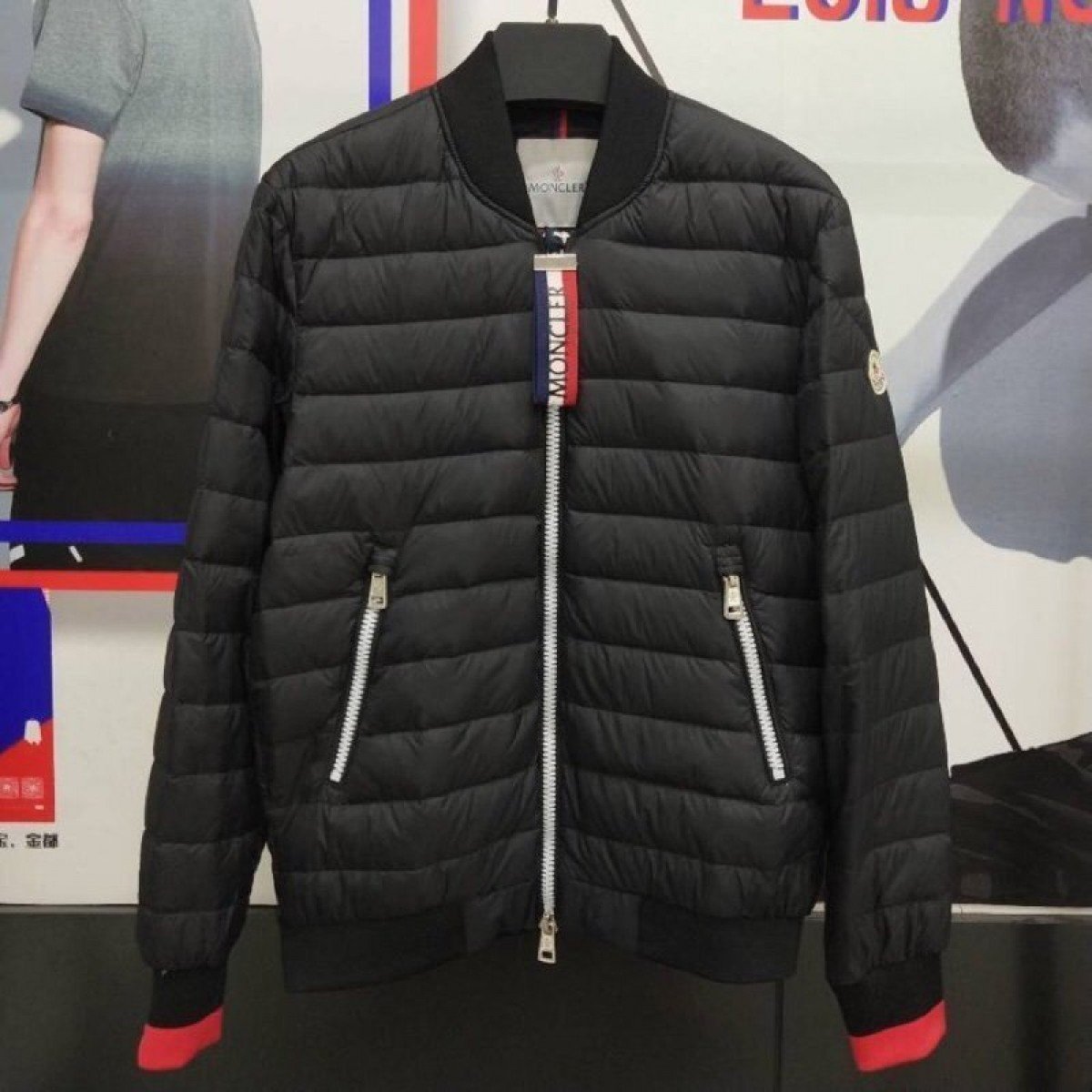 Moncler 75