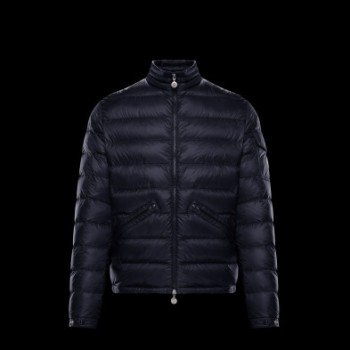 Moncler AGAY