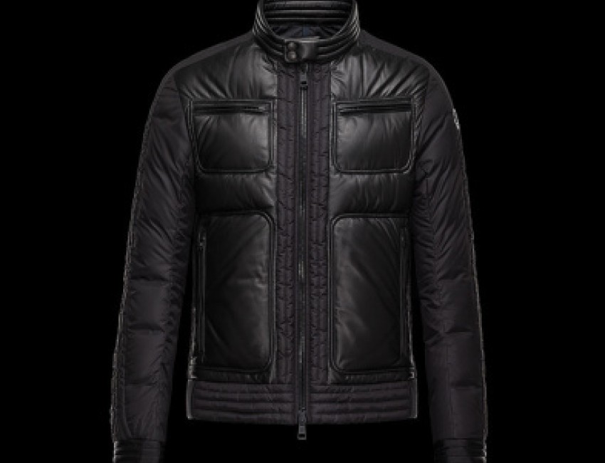 Moncler ALLEMAND