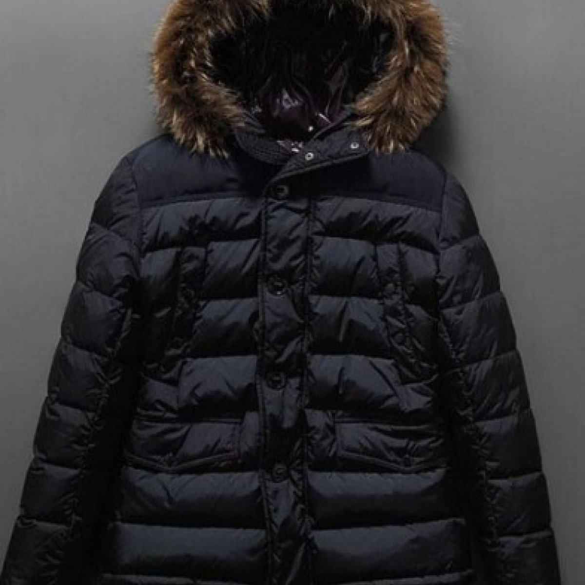 Moncler CHARENTE， Size 0-7