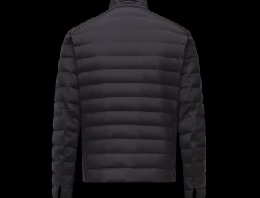Moncler GEANT