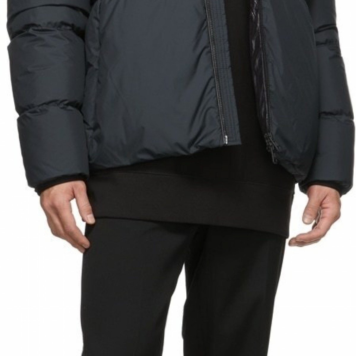 Moncler GENIUS Akishima