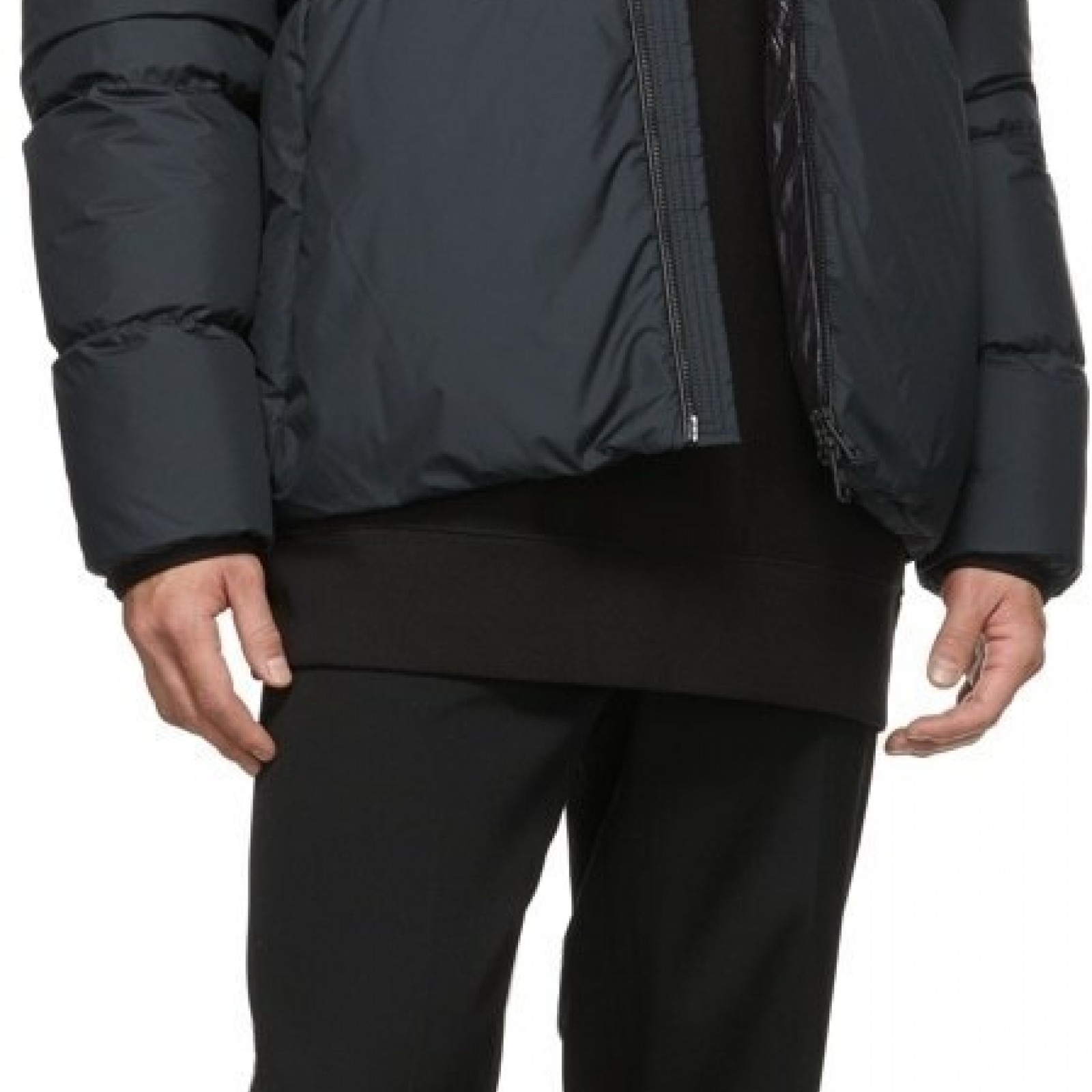 Moncler GENIUS Akishima