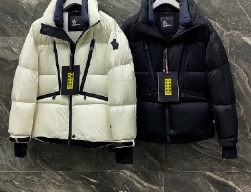 Moncler JACKET