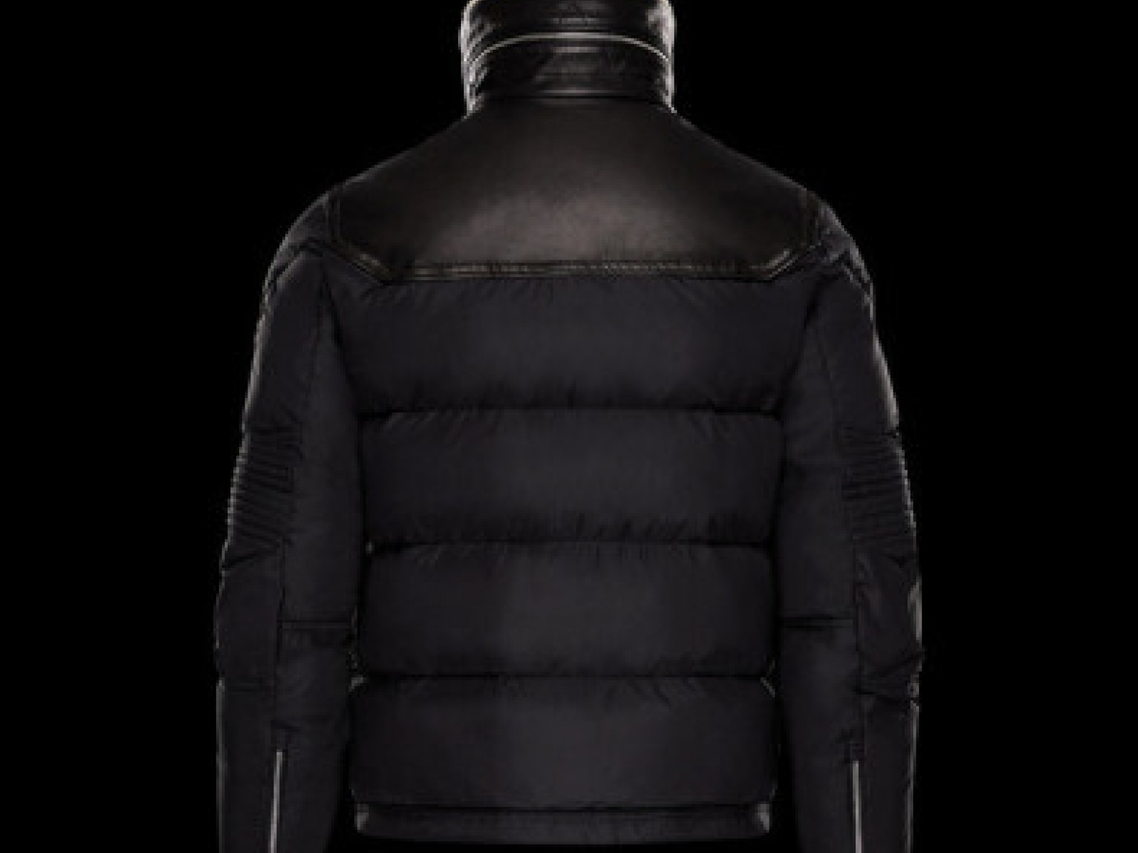 Moncler LEO