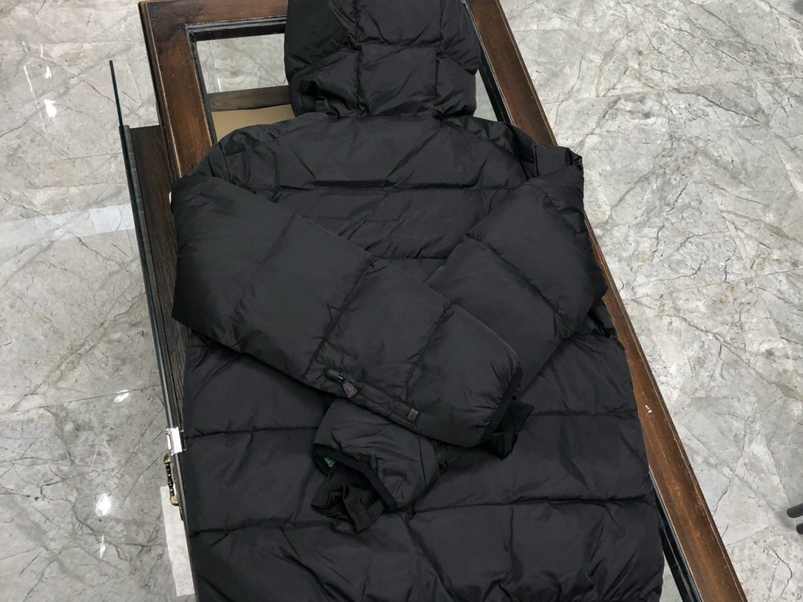 Moncler105