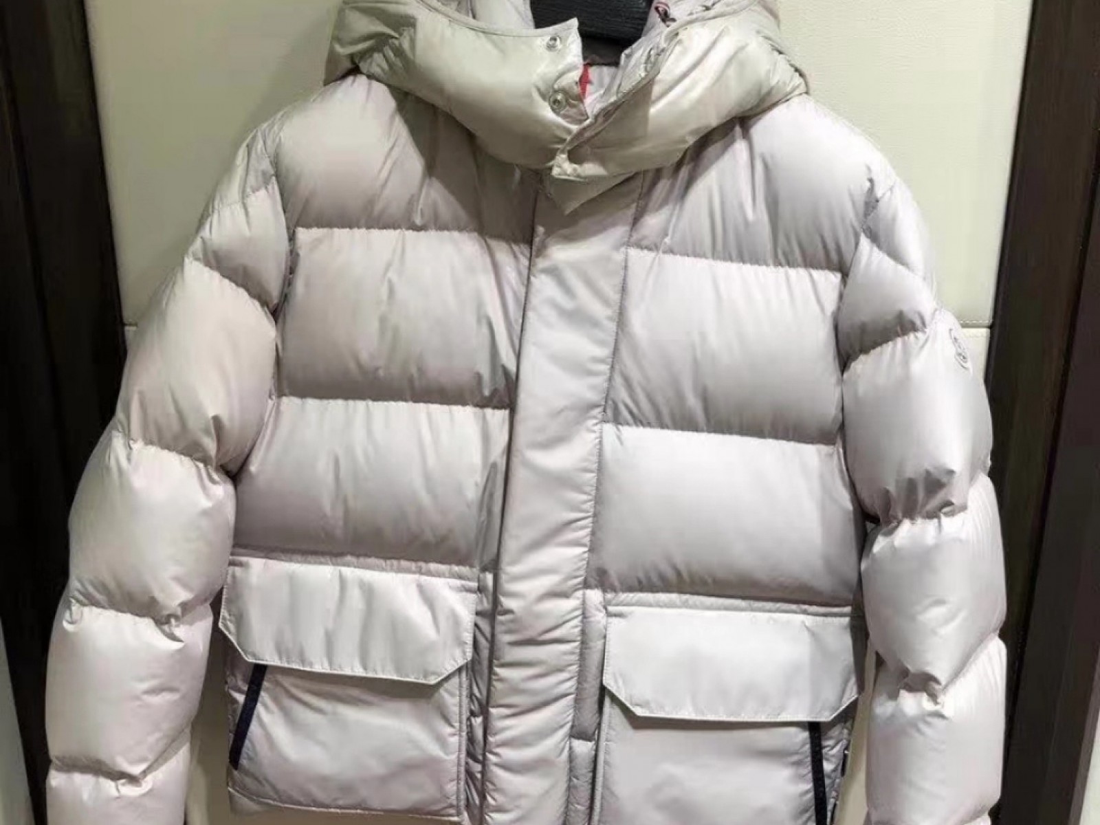 Moncler114