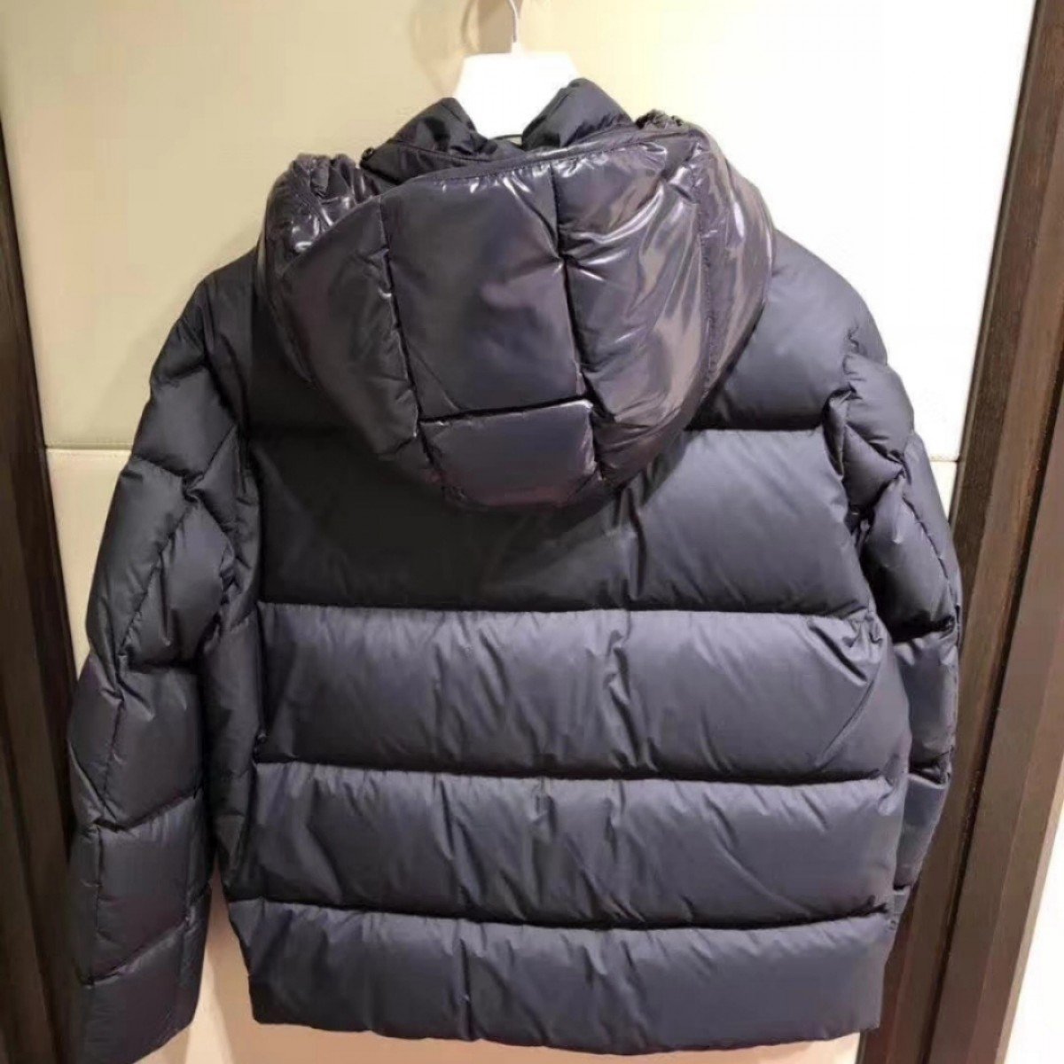 Moncler114