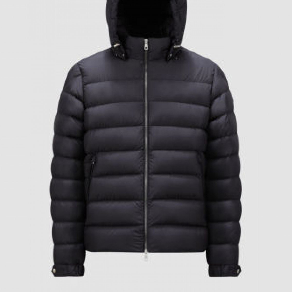 Moncler Arneb Short Down Jacket