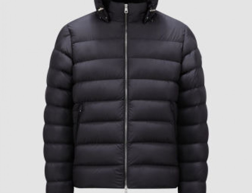 Moncler Arneb Short Down Jacket