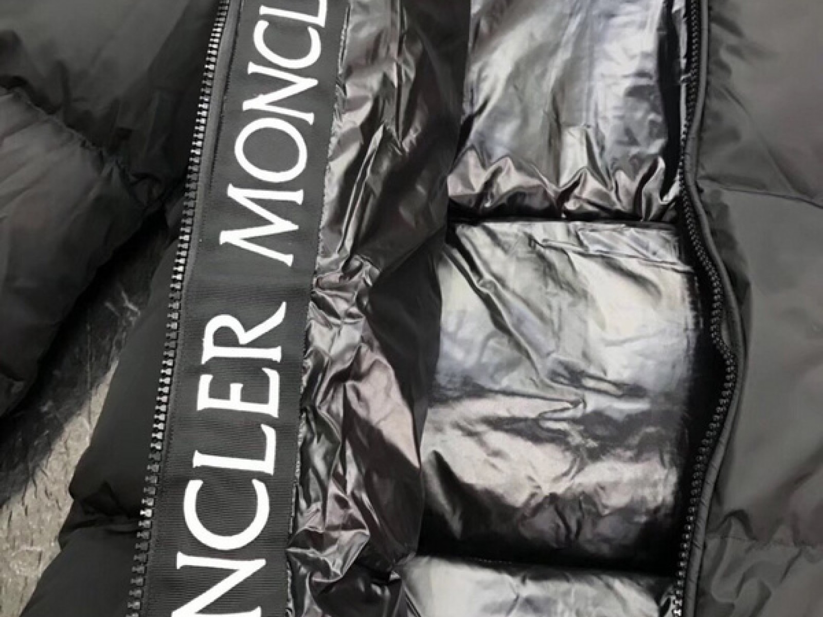 Moncler Jacket MCL013