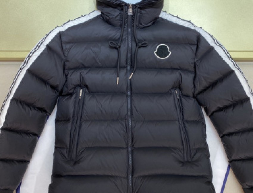 Moncler Stellaire